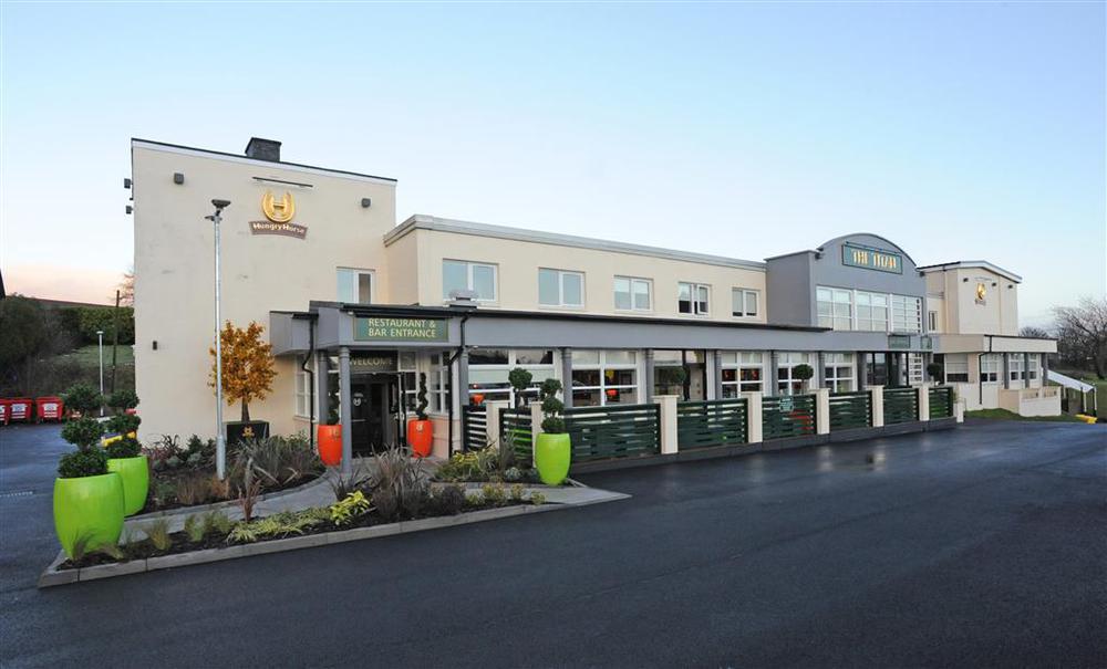 The Titan Clydebank Exterior foto