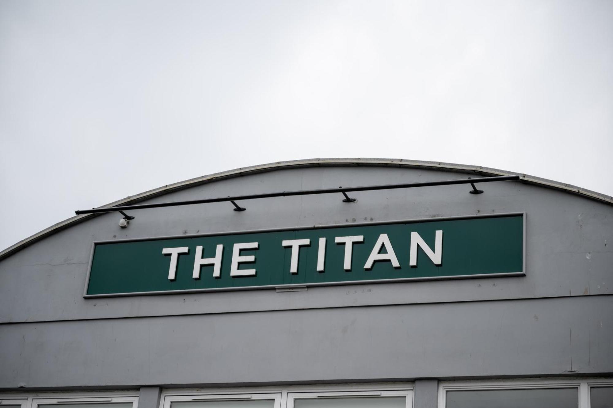 The Titan Clydebank Exterior foto